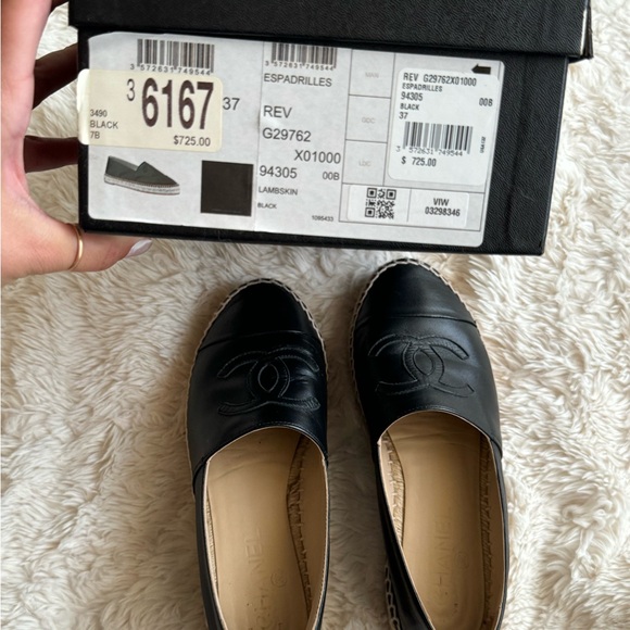 Chanel Lambskin CC Espadrille - Picture 4 of 13